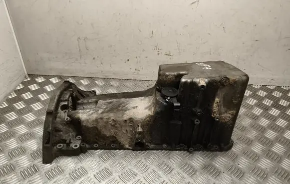 Mercedes-Benz Vito Viano W639 Oil sump R6460142402
