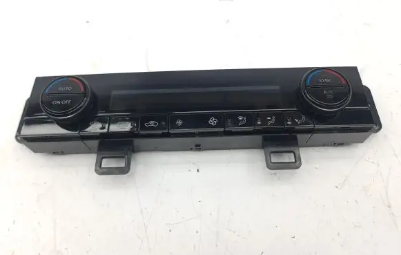 Nissan Qashqai J12 Climate control unit 275006UN0C