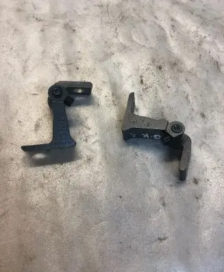 Volkswagen Tiguan Rear door hinge set 8v5833403c