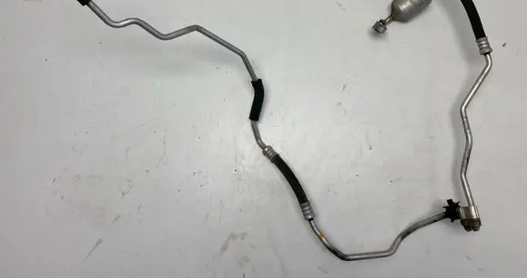 Toyota Prius Prime Air conditioning (A/C) pipe/hose 