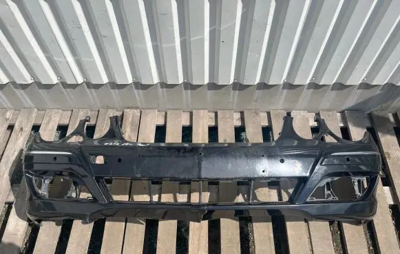 Mercedes-Benz E W211 Front bumper A2118801540