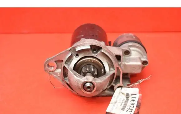 Opel Astra H Starter motor 0001107108