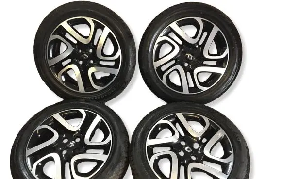 Renault Captur R17 alloy rim 403008829R