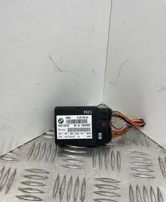 BMW 5 E60 E61 Seat control module 9167237 000439203 00401838