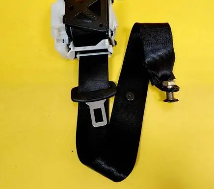 Audi A4 S4 B6 8E 8H Rear seatbelt 8E5857805E