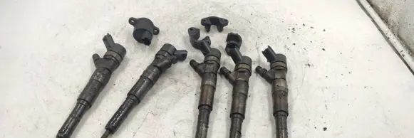 BMW 3 E46 Fuel injectors set 7785984 0445110041