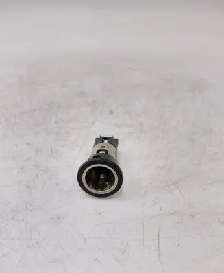 Citroen C4 I Picasso 12 V Socket (front) 