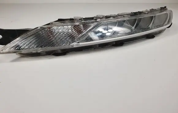 Citroen C4 II Picasso LED Daytime headlight 9676036380