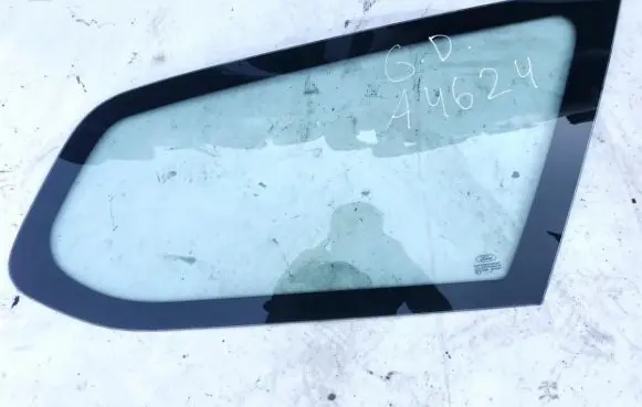 Ford Focus Rear side window