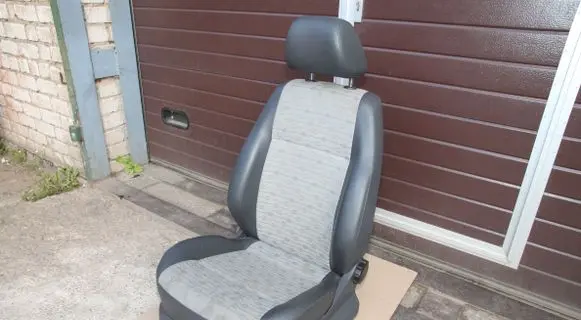 Volkswagen Caddy Front passenger seat L2K000071F
