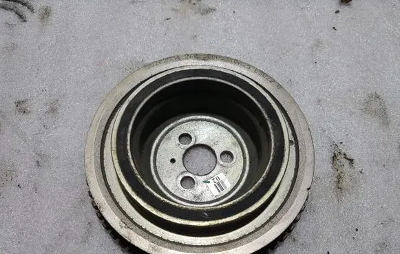 Fiat Panda II Crankshaft pulley 55262554