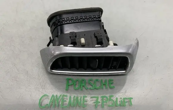 Porsche Cayenne (92A) Dashboard side air vent grill/cover trim