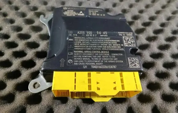 Mercedes-Benz C W205 Airbag control unit/module A2059009445