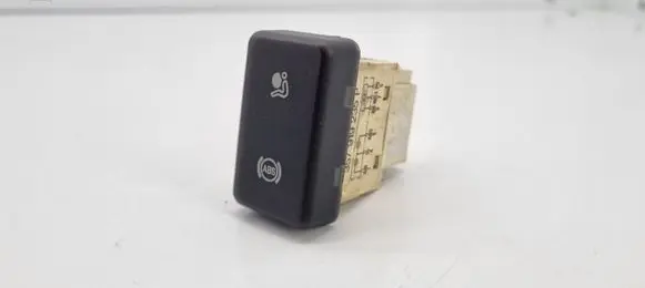 Volkswagen PASSAT B3 ABS relay 357919235P