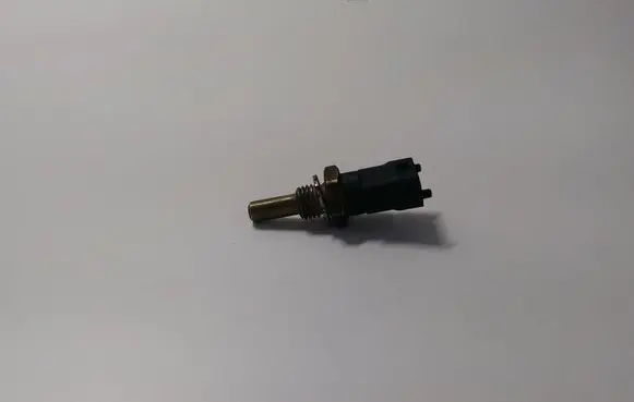 Coolant temperature sensor