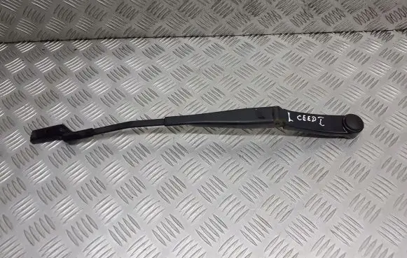 KIA Ceed Front wiper blade arm