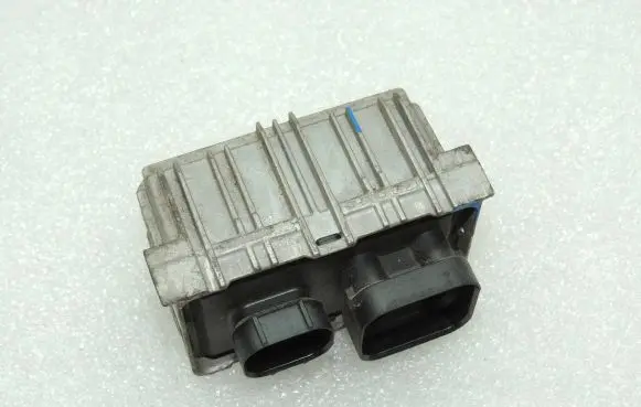Glow plug pre-heat relay