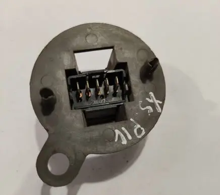 Citroen Xsara Picasso Electric window control switch 9638569080