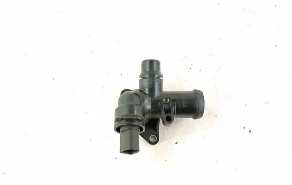 Audi A4 S4 B6 8E 8H Engine coolant pipe/hose DALISID3401 06B121132D
