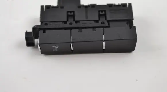 Volkswagen Golf VII Parking (PDC) sensor switch 5G1927238E 10097409