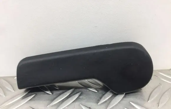 Volkswagen PASSAT B6 Engine bonnet (hood) release handle 1J1823533C 1J1823533