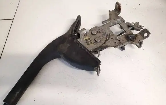 Hyundai Tucson JM Handbrake/parking brake lever assembly 
