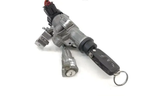 Volkswagen Cross Polo Ignition lock 6R0905865 6R0905851B 5K0837202