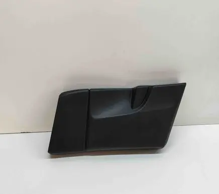 Maserati Levante (B) pillar trim (bottom) 670040376