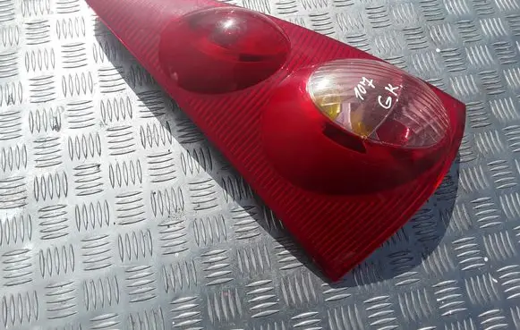 Peugeot 107 Rear/tail lights