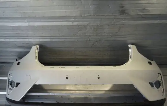 Volvo XC40 Front bumper