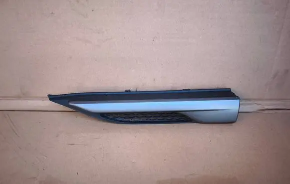 Land Rover Range Rover Evoque L538 Fender grill BJ32280B11AB BJ32-280B11-AB