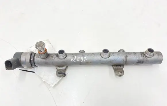Fuel main line pipe