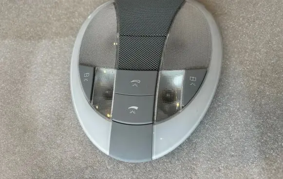 Mercedes-Benz E W211 Front seat light A2118206701 2118206701