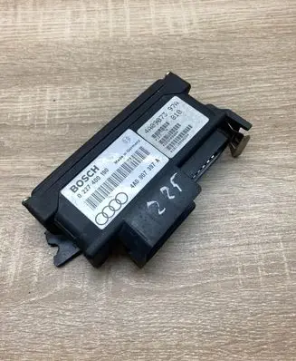 Audi 100 S4 C4 Ignition amplifier control unit 4A0907397 0227400190