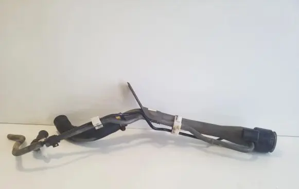 Fuel tank filler neck pipe