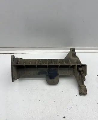 Renault Megane IV Rear bumper mounting bracket 850460376R