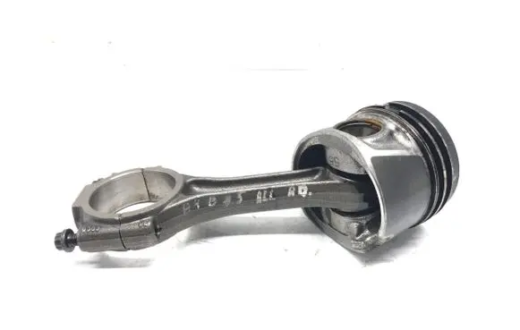 Audi A4 Allroad B8 Piston 038JV400