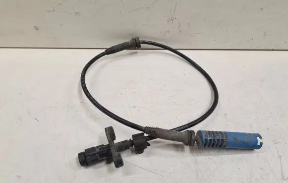 BMW 5 E39 ABS brake wheel speed sensor 61122366234