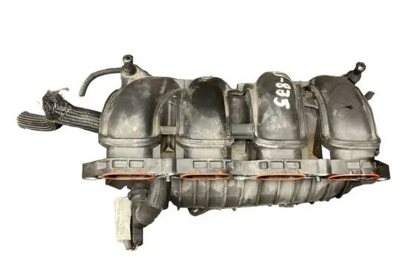 Peugeot 308 Intake manifold V752817280