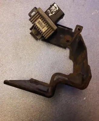 Renault Kadjar Glow plug pre-heat relay 110678071R