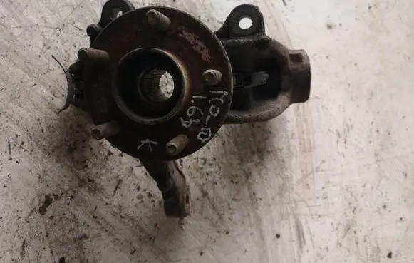 Ford Mondeo MK IV Front wheel hub