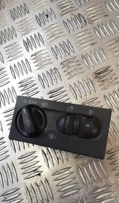 Volkswagen Golf III Light switch 1h6941531n