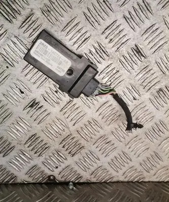 Land Rover Discovery 3 - LR3 Seat heating relay 2r8314c724ab