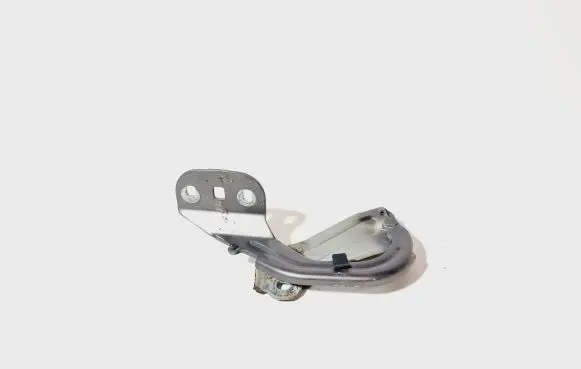 Ford Focus Engine bonnet/hood hinges BM51A16800AD BM51A16800