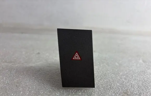 Opel Vectra C Hazard light switch 13138255 1736 13549909