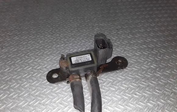 Ford Grand C-MAX Exhaust gas pressure sensor AV615L200AA
