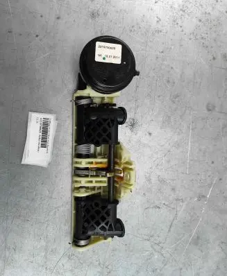 Mercedes-Benz S W221 Rear seat headrest A2219700025
