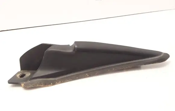 Renault Captur Windshield trim 5613P0010 668622369R 668622369