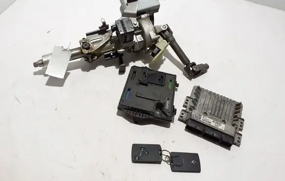 Renault Megane III Engine ECU kit and lock set 