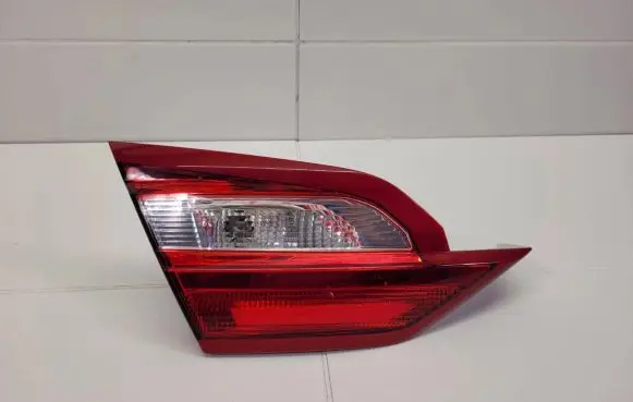 Ford Fiesta Tailgate rear/tail lights H1BB13A603BG